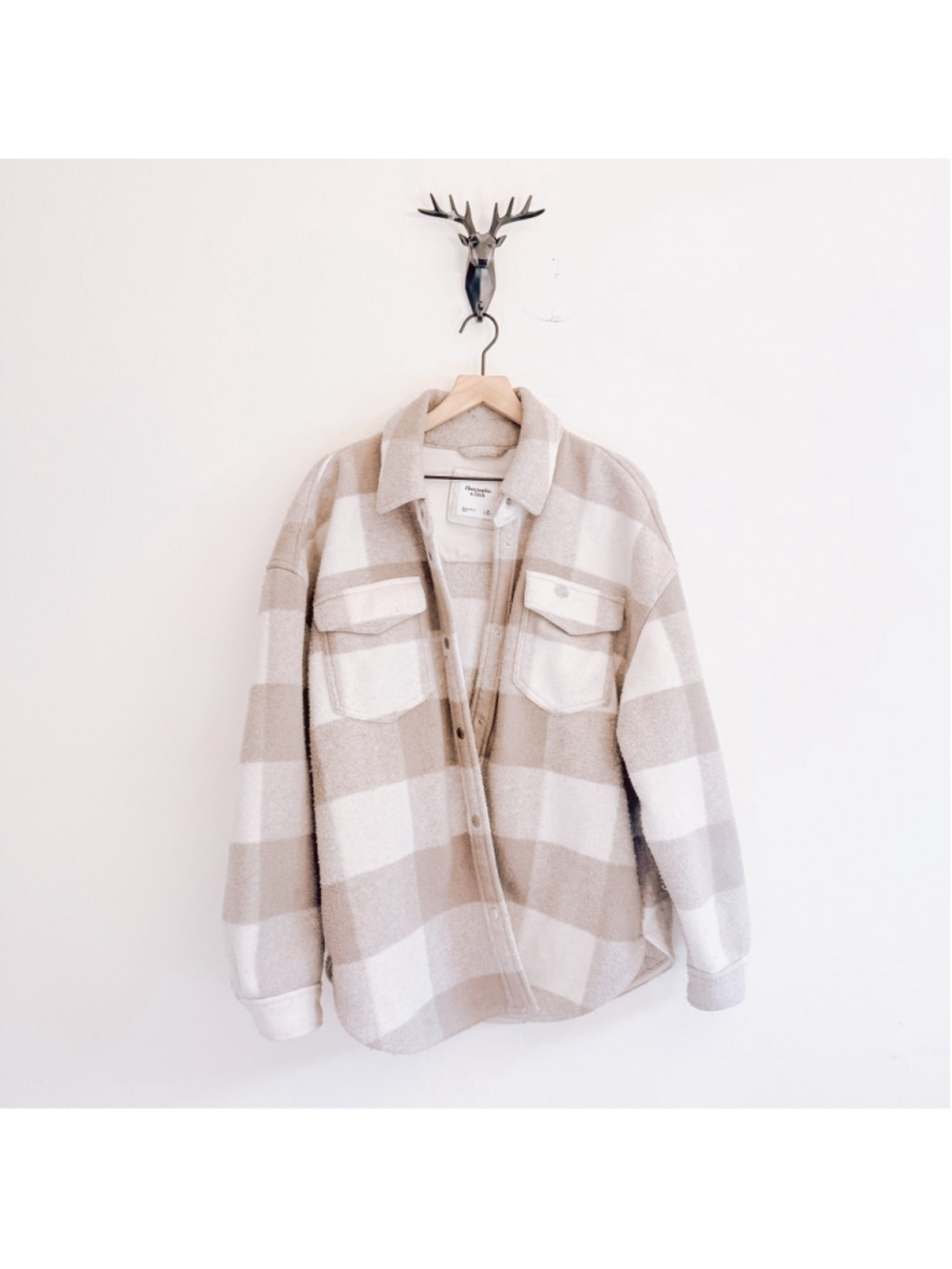 Abercrombie & Fitch Men’s Plaid Gray/Cream Shacket Size XL